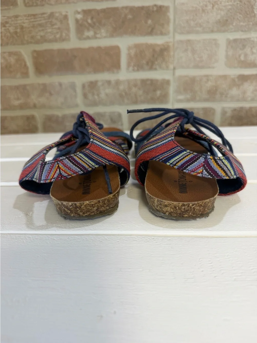 Minnetonka Lace-Up Boho Sandals Denim & Southwest Print Women’s Size 7